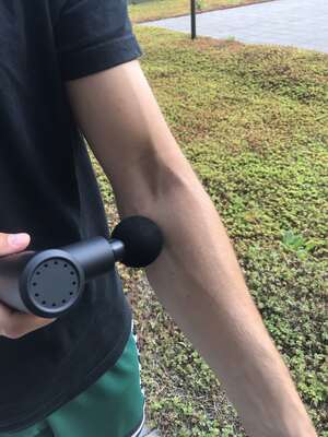 MusclePain Mini Pro in use